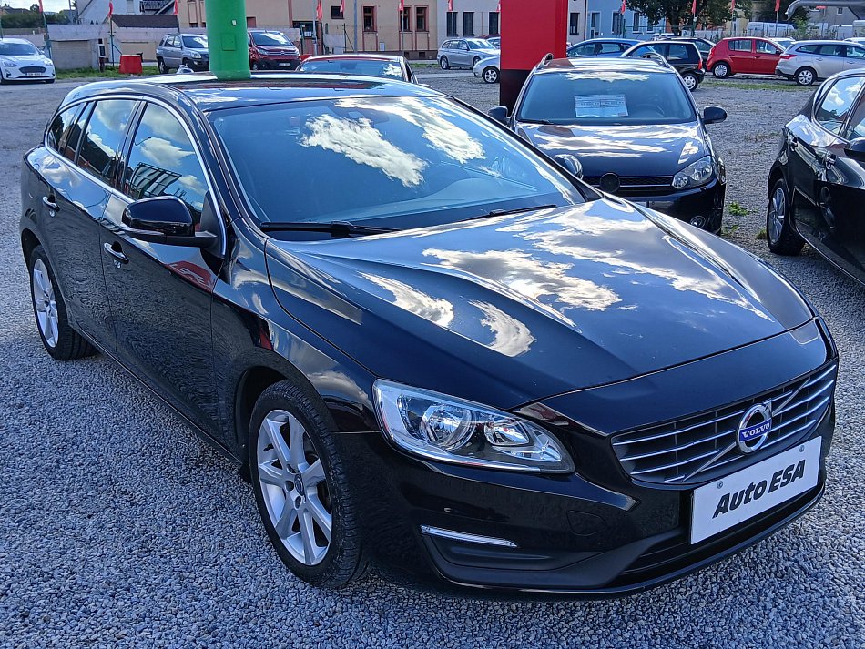 Volvo V60 2.0D Momentum