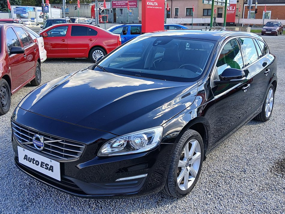 Volvo V60 2.0D Momentum
