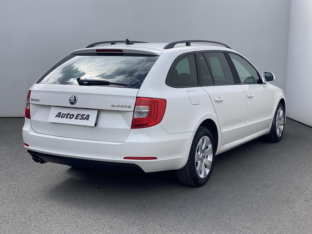 Škoda Superb II 2.0TDi Active