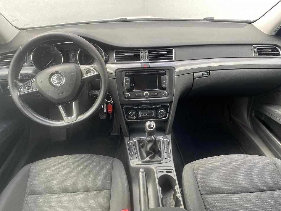 Škoda Superb II 2.0TDi Active