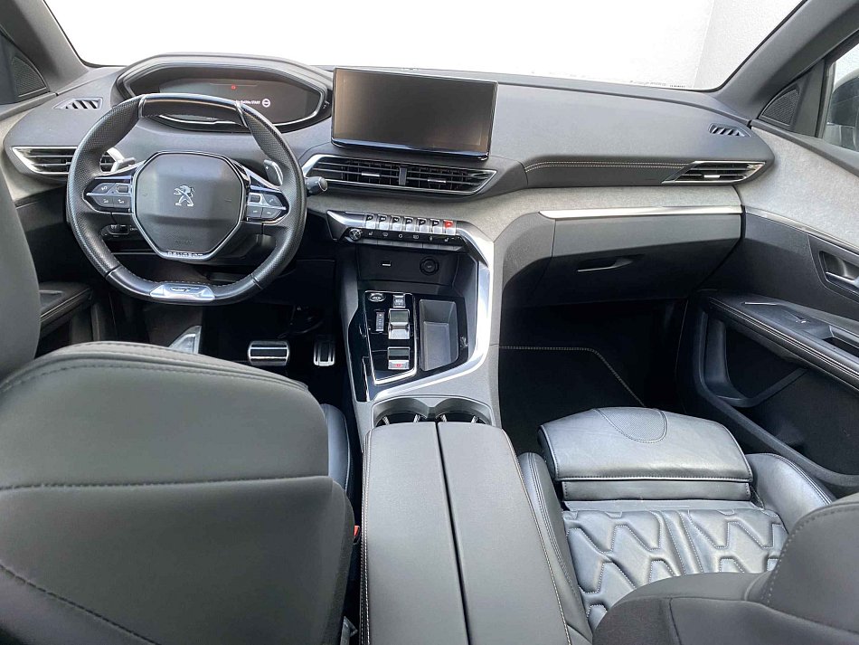 Peugeot 5008 1.2 PT GT