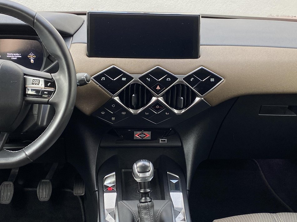 DS Automobiles DS3 Crossback 1.2 PT 