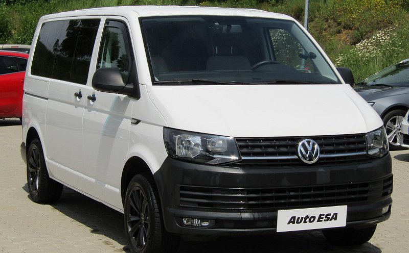 Volkswagen Transporter 2.0TDi  5míst