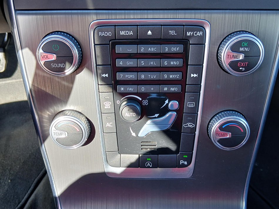 Volvo V60 2.0D Momentum