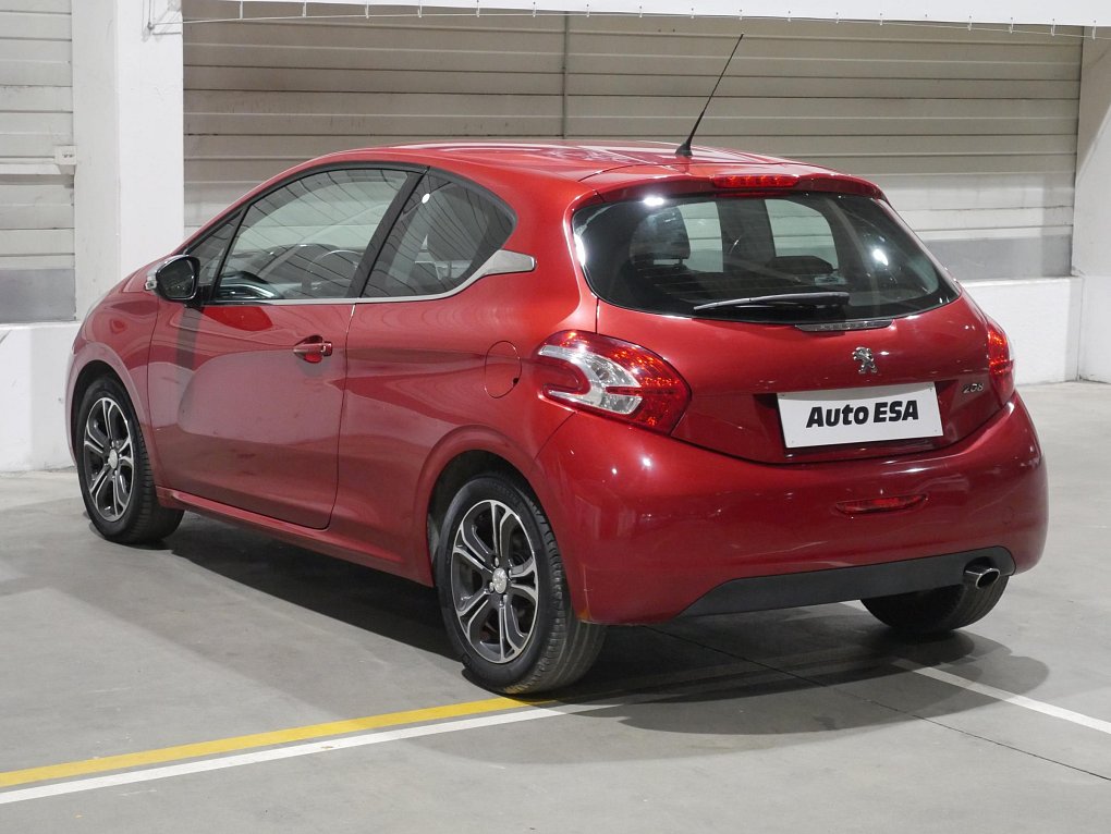 Peugeot 208 1.6 VTi Allure