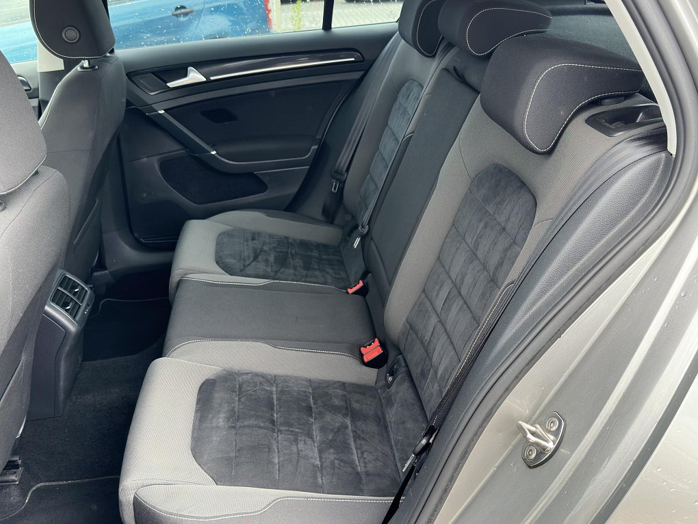 Volkswagen Golf 1.4TSi 