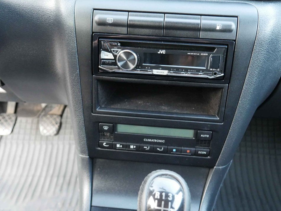 Škoda Octavia 1.6i 