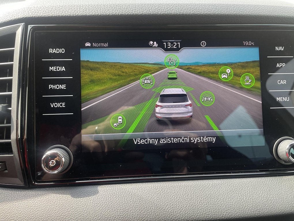 Škoda Karoq 1.5 TSi SportLine