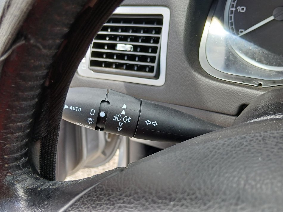 Peugeot 307 1.6i 