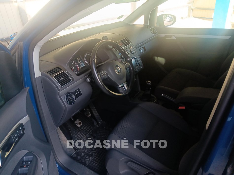 Volkswagen Touran 1.6 TDi 
