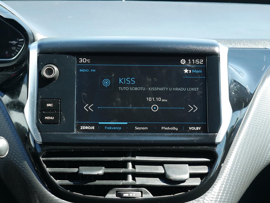 Peugeot 2008 1.2 PT 