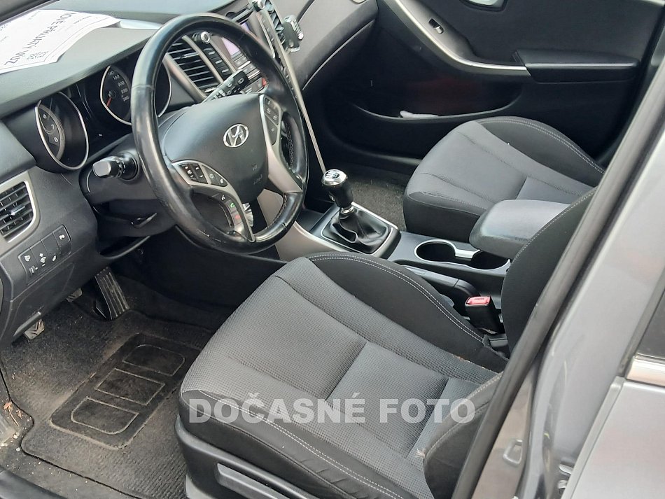 Hyundai I30 1.6i 