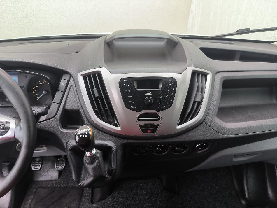 Ford Transit 2.2TDCi Trend L3H2