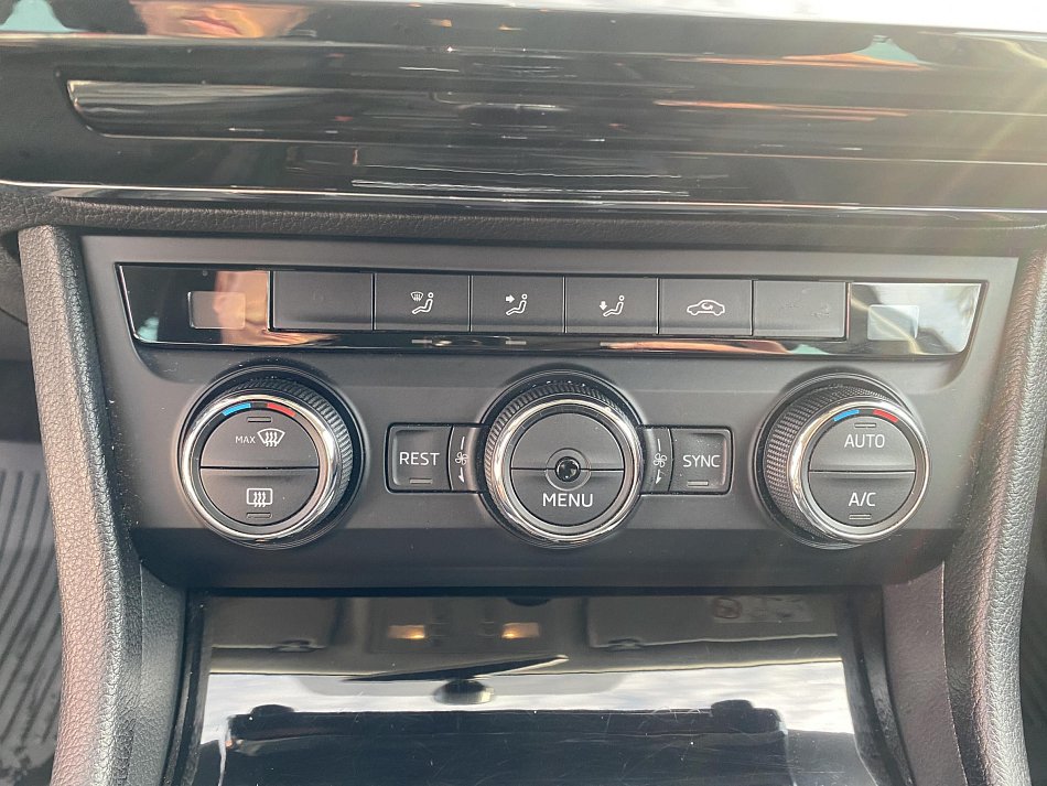 Škoda Superb III 1.6 TDi 