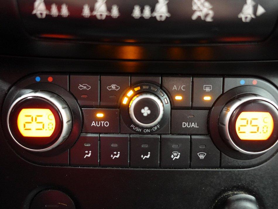 Nissan Qashqai 2.0  4x4