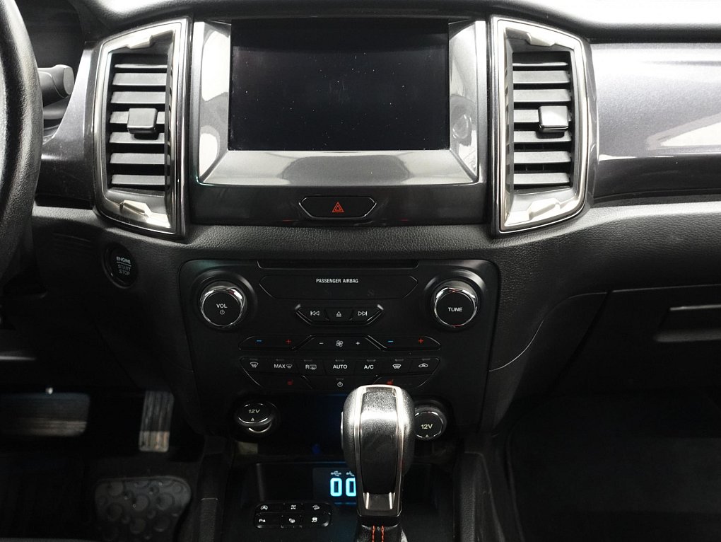 Ford Ranger 2.0TDCI  4x4 THUNDER