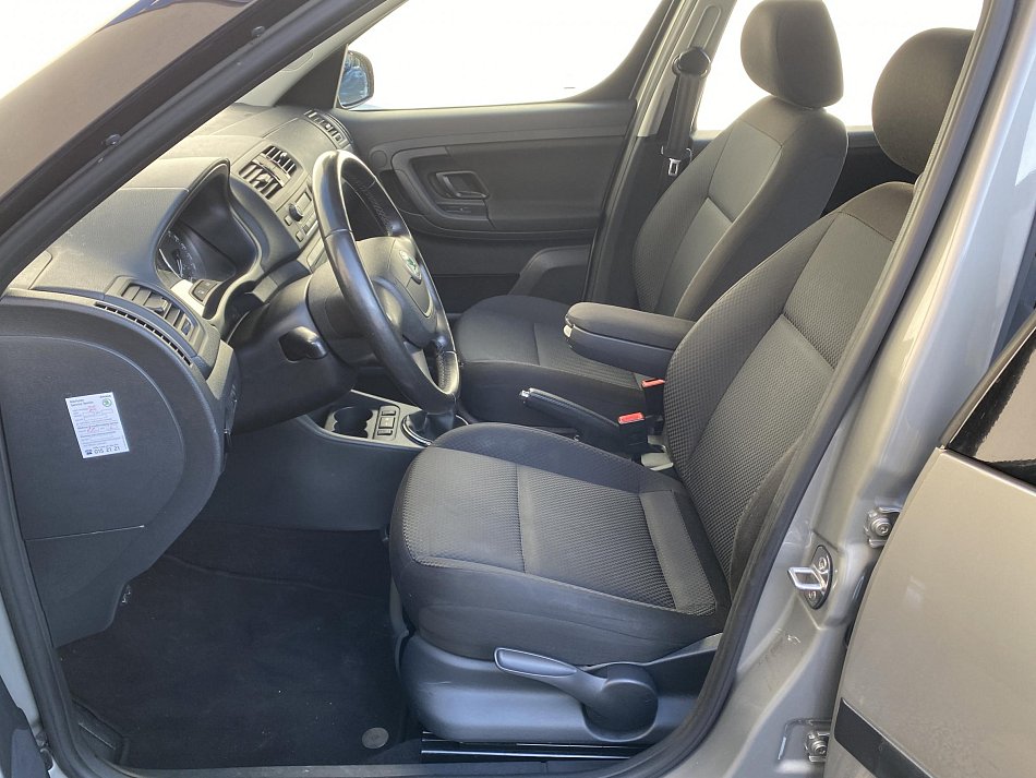 Škoda Roomster 1.2i Ambition