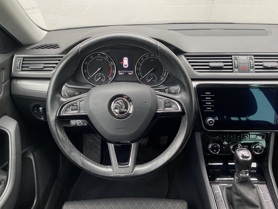 Škoda Superb III 1.4 TSi Style