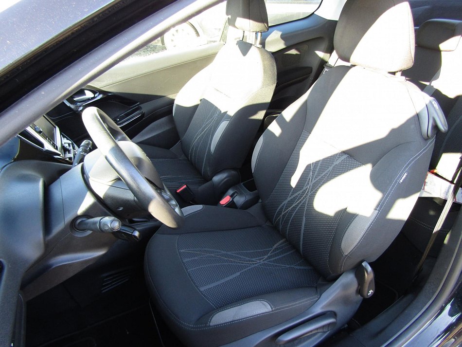 Peugeot 208 1.2PT Active