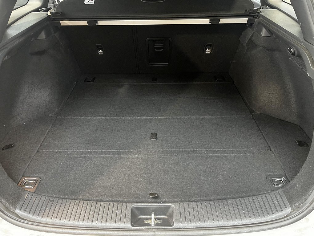 Hyundai I30 1.4 T-GDi Trikolor