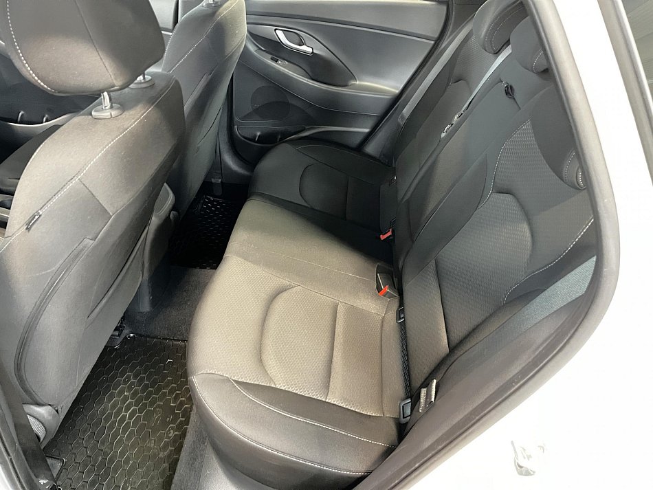 Hyundai I30 1.4 T Trikolor