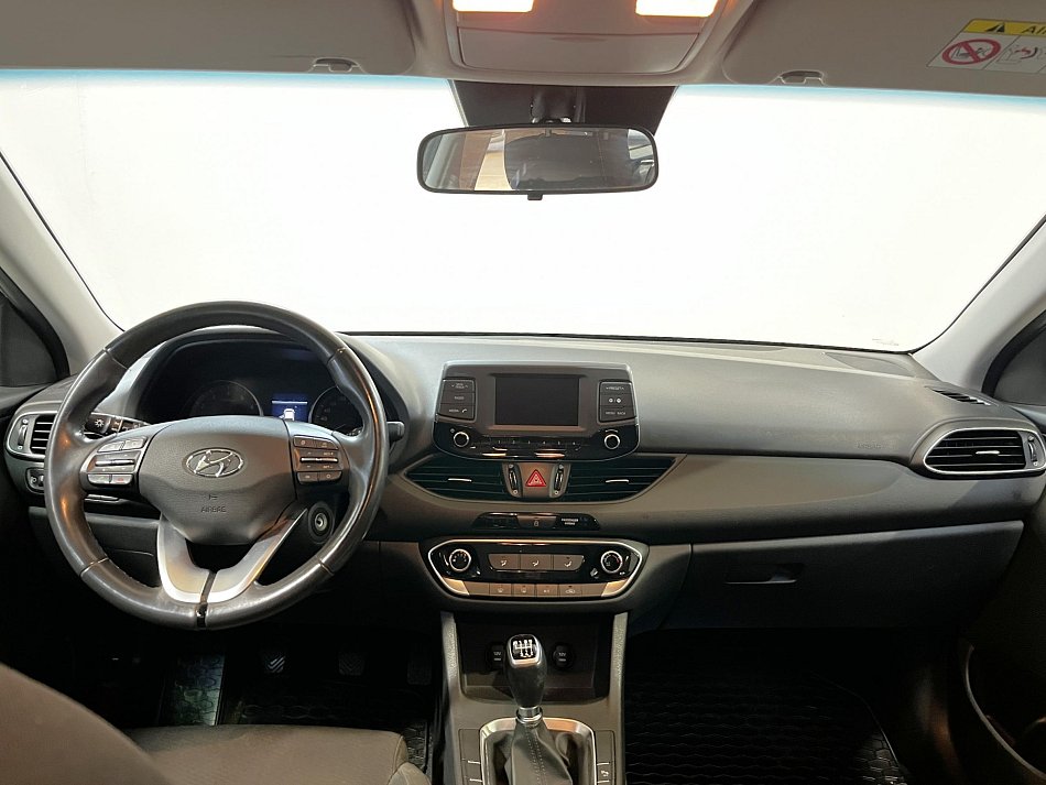 Hyundai I30 1.4 T Trikolor