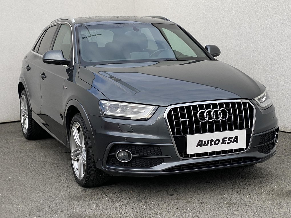 Audi Q3 2.0 TDi S-line quattro