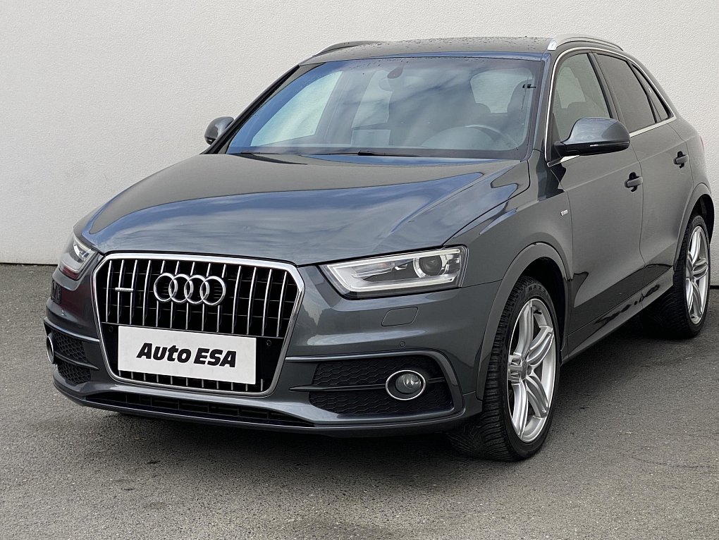 Audi Q3 2.0 TDi S-line quattro