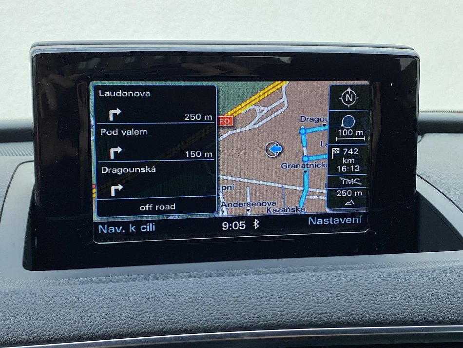 Audi Q3 2.0 TDi S-line quattro