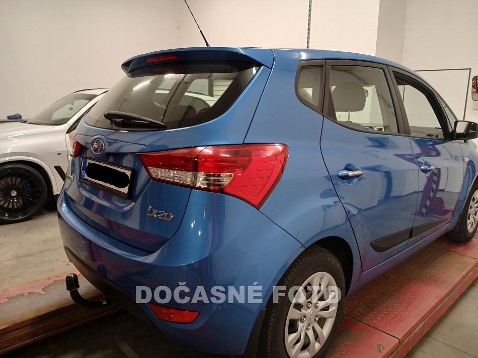 Hyundai Ix20 1.6i 