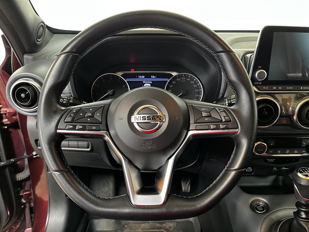 Nissan Juke 1.0 DiG-T N-Connecta