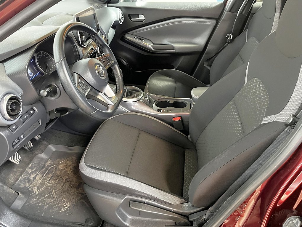 Nissan Juke 1.0 DiG-T N-Connecta