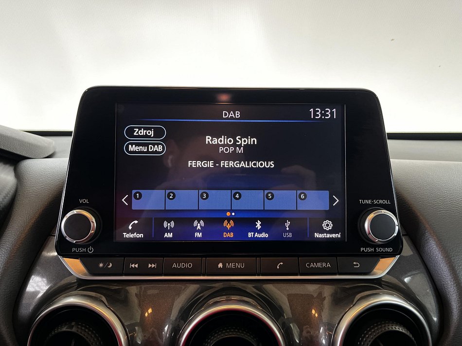 Nissan Juke 1.0 DiG-T N-Connecta