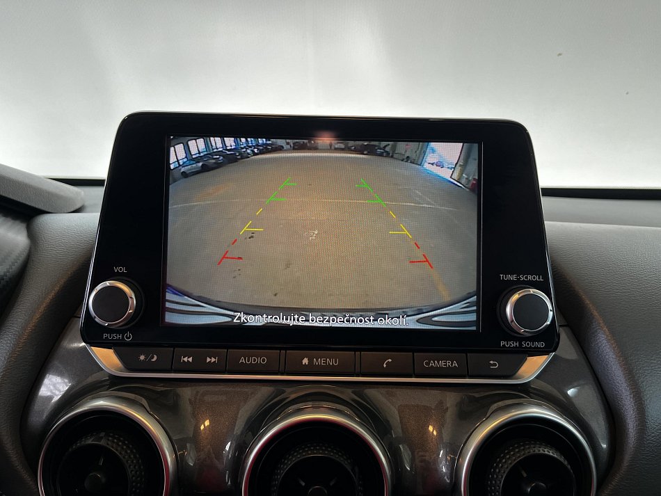 Nissan Juke 1.0 DiG-T N-Connecta