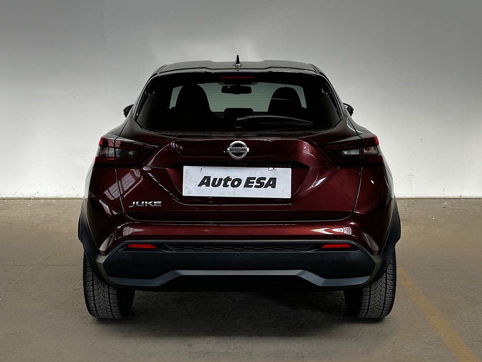 Nissan Juke 1.0 DiG-T N-Connecta