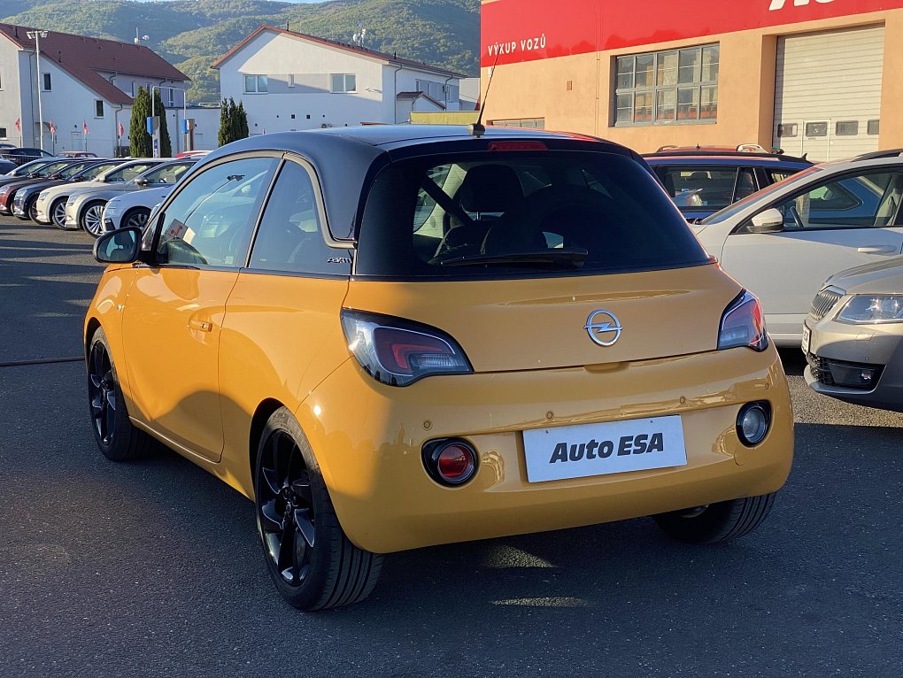 Opel Adam 1.4 i Enjoy
