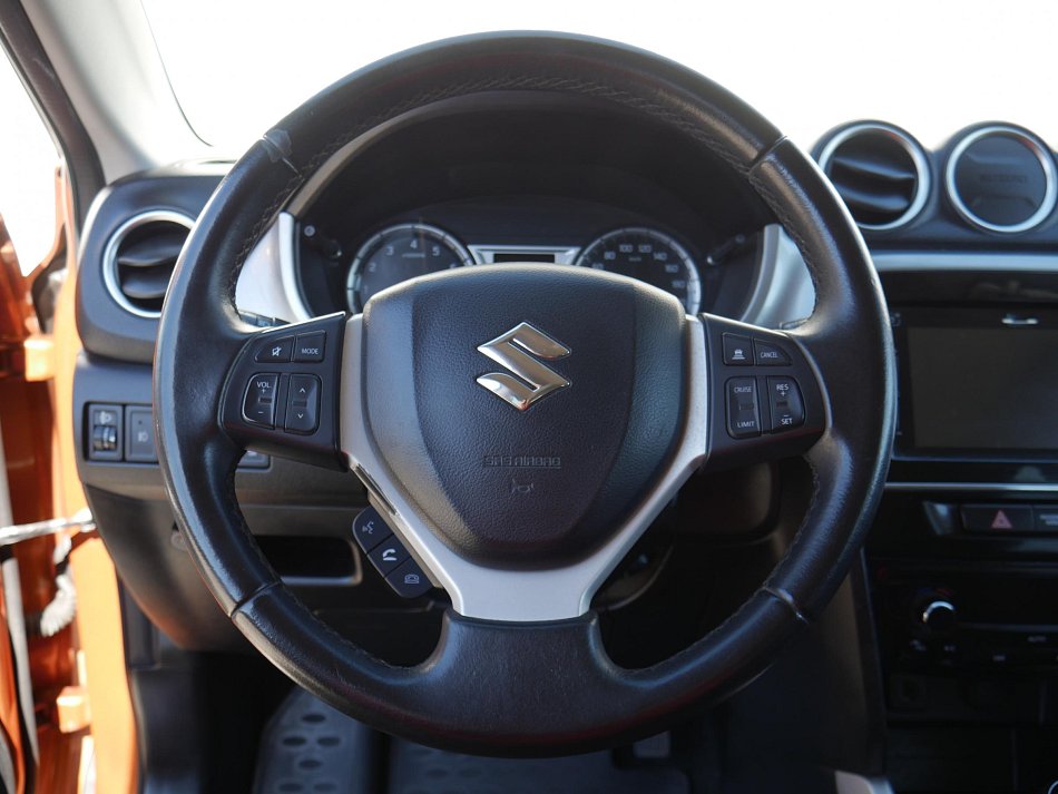Suzuki Vitara 1.6 VVT  4x4, LPG