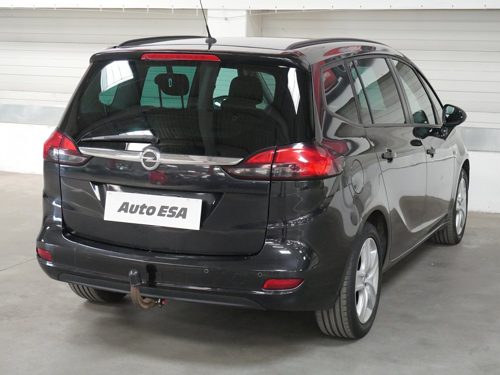 Opel Zafira 2.0 CDTI 