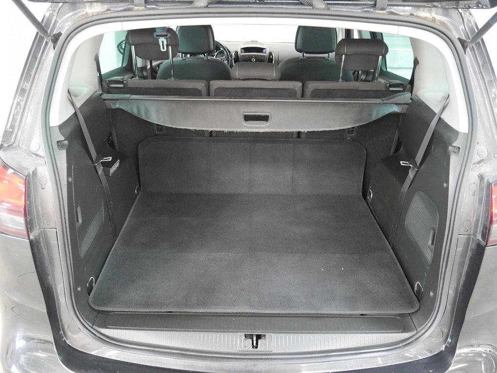Opel Zafira 2.0 CDTI 