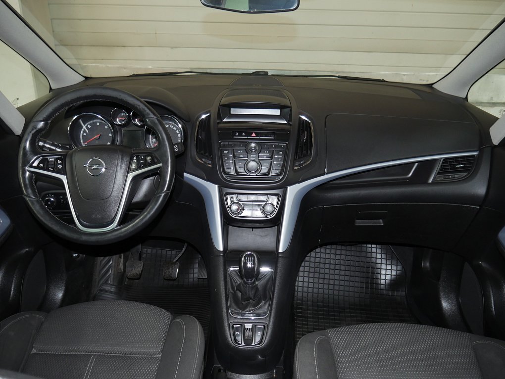 Opel Zafira 2.0 CDTI 