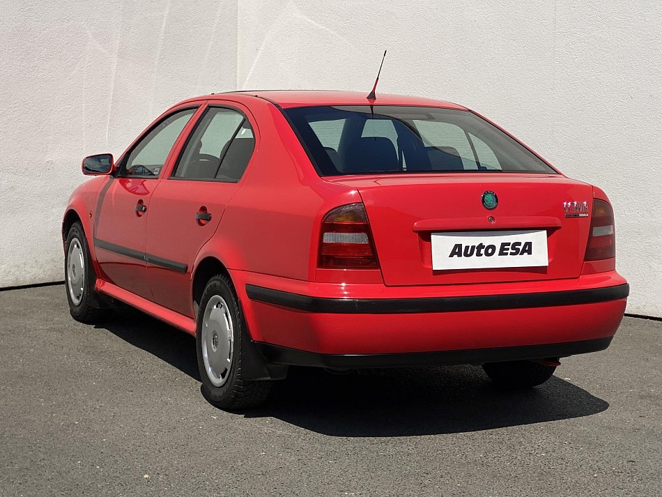 Škoda Octavia 1.6 i 