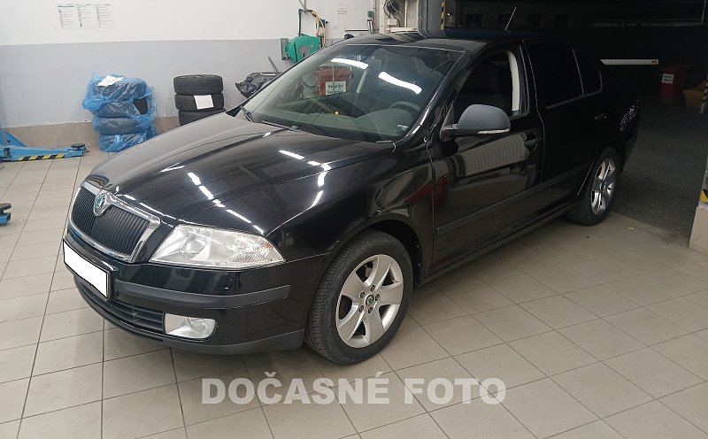 Škoda Octavia II 1.6MPi Tour