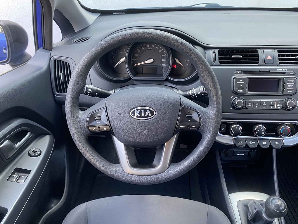Kia Rio 1.2i 