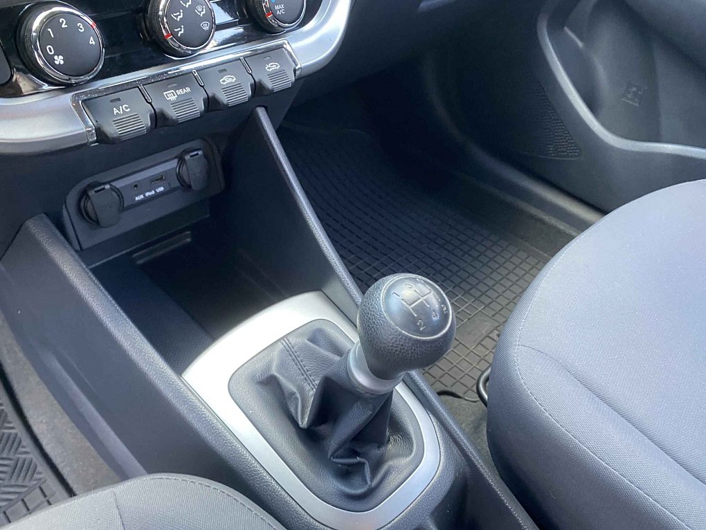 Kia Rio 1.2i 