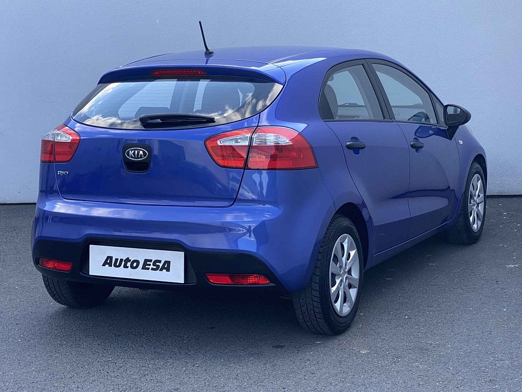 Kia Rio 1.2i 