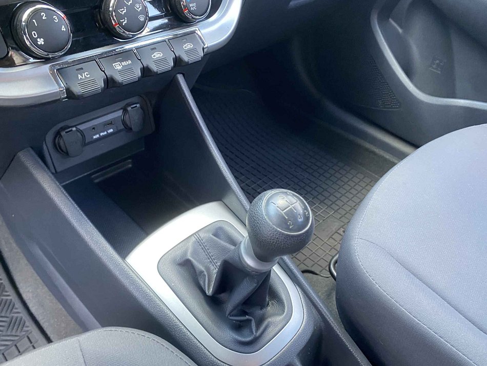 Kia Rio 1.2i 