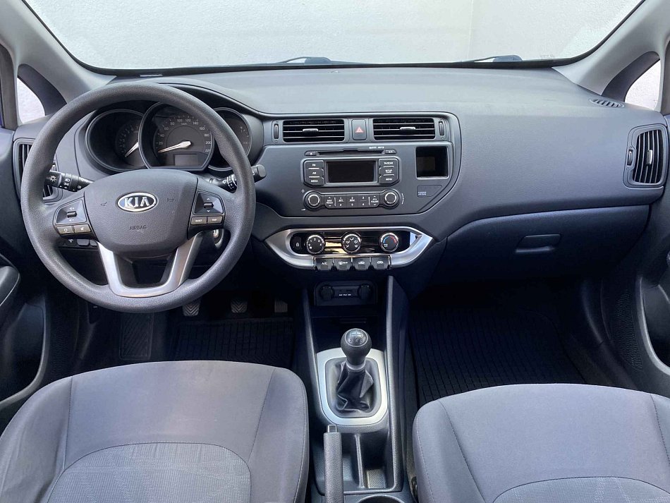Kia Rio 1.2i 