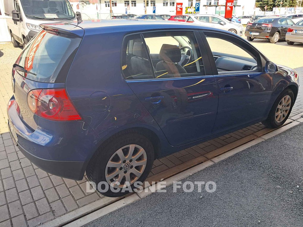 Volkswagen Golf 1.4i 