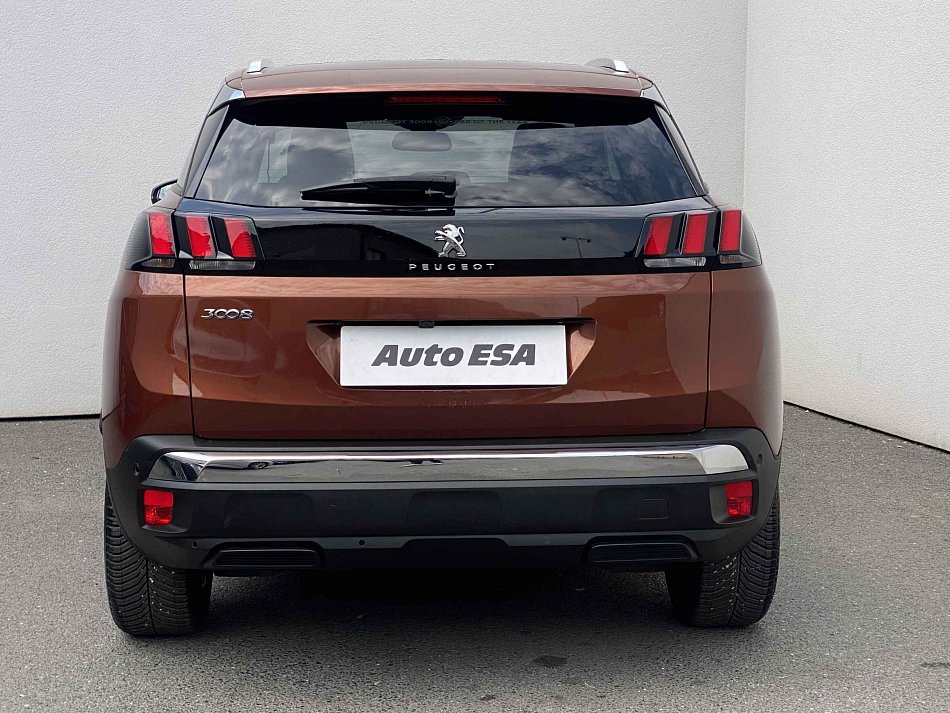 Peugeot 3008 1.2 PT Allure