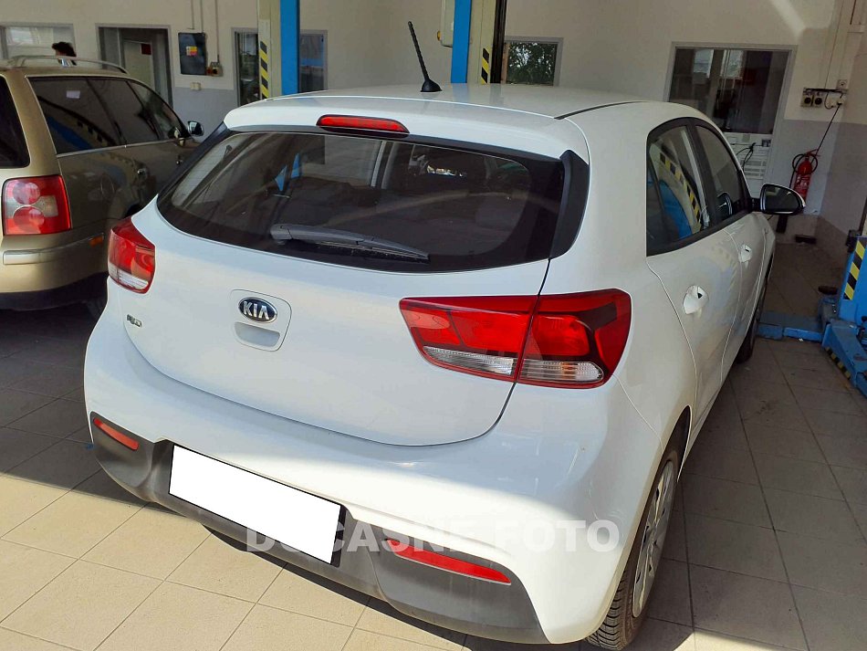 Kia Rio 1.2i 